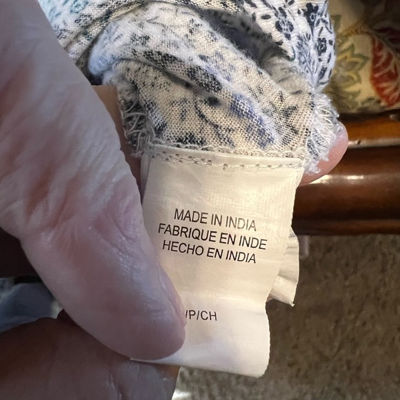 Lucky Brand Silver Cream Relaxed T-Shirt - Picture 7 of 8